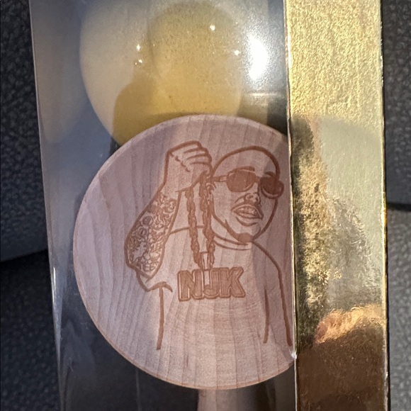 Ben Baller Did The Kendama - Picture 3 of 5